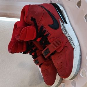 2018 Air Jordan Legacy 312 GS 'Toro'
